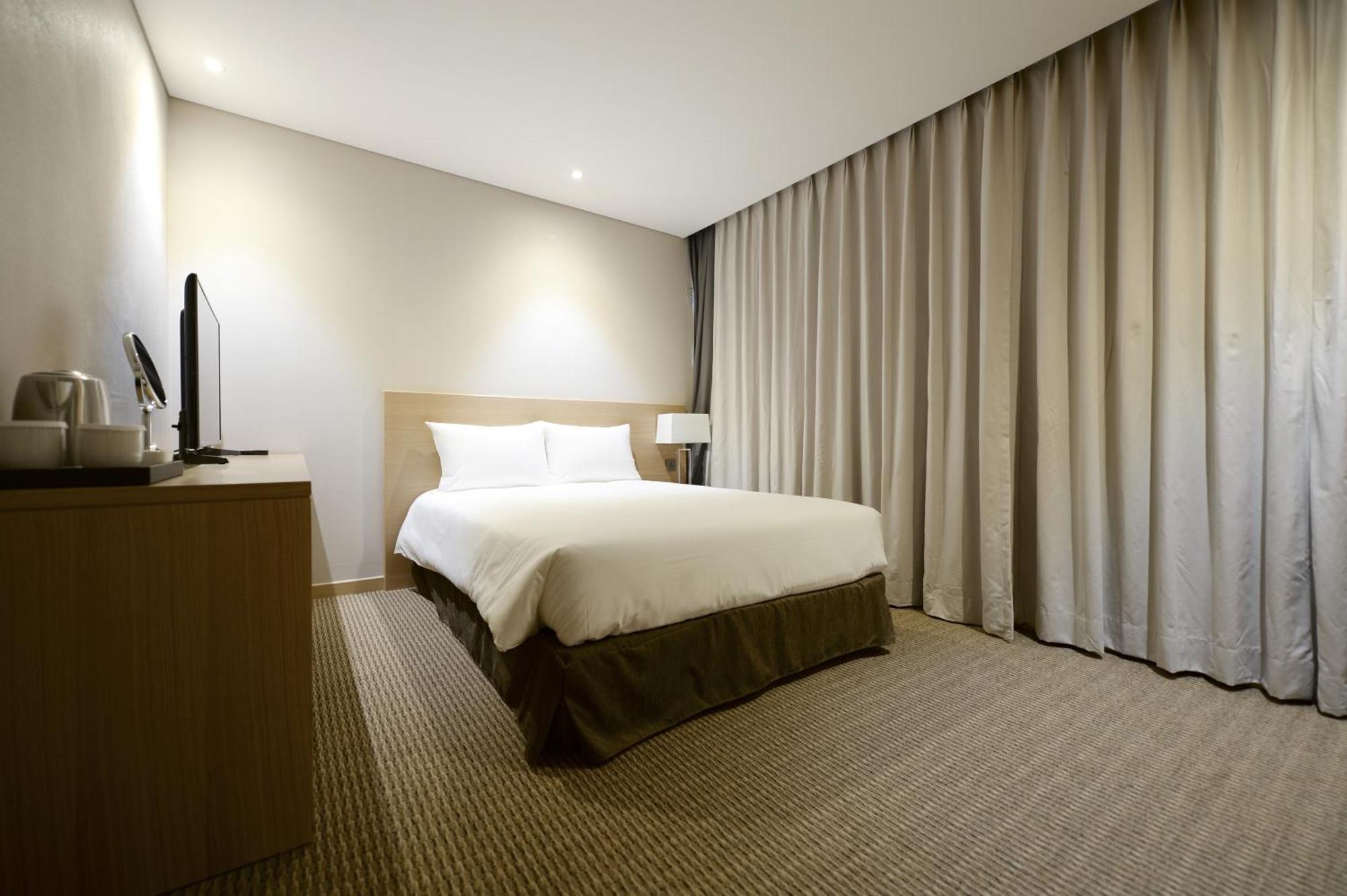 Hotel New Oriental Myeongdong Seoul Phòng bức ảnh