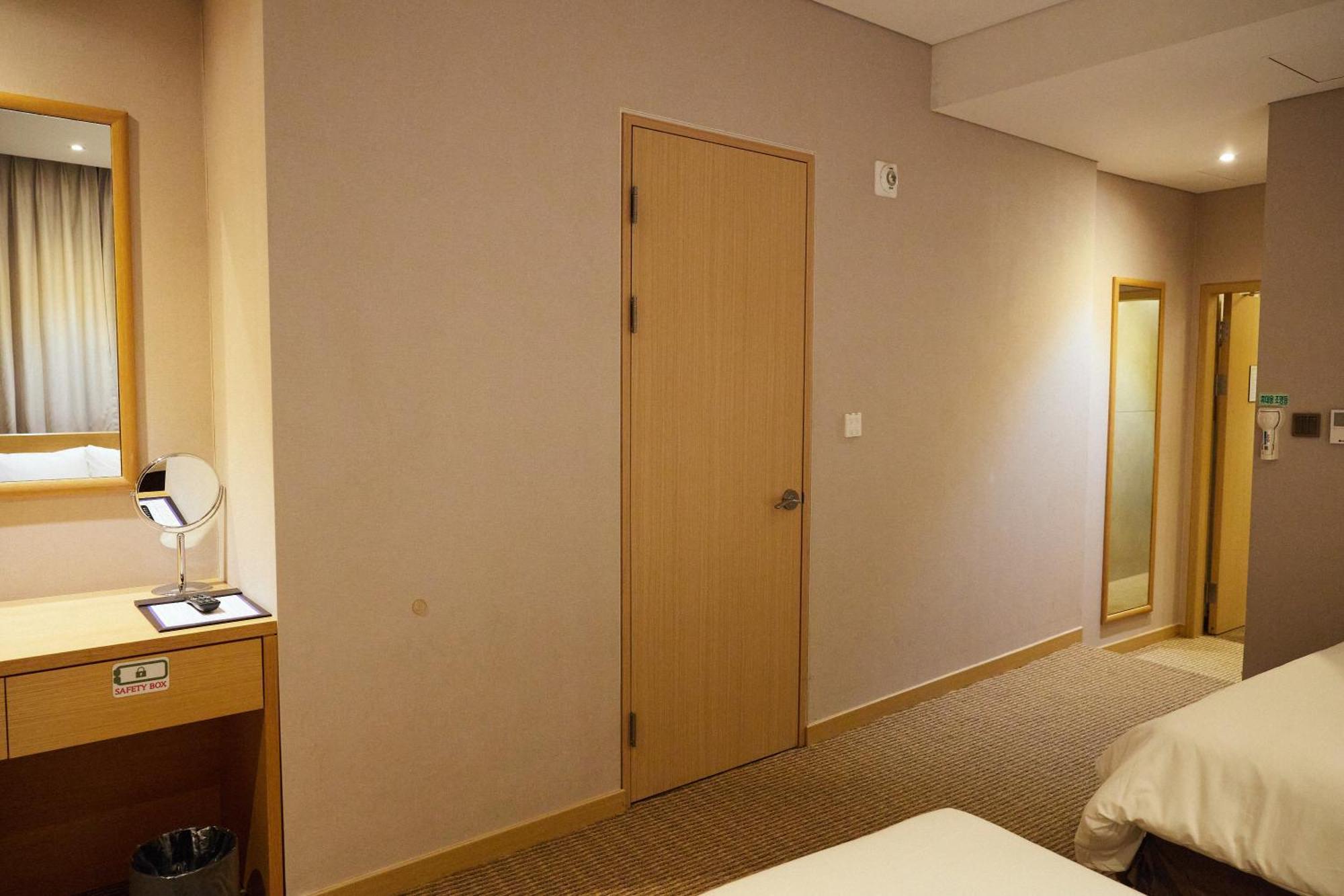 Hotel New Oriental Myeongdong Seoul Ngoại thất bức ảnh